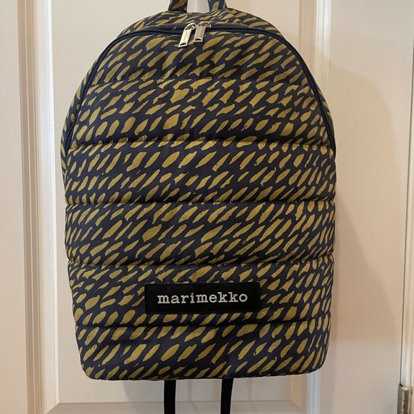 Marimekko Lolly backpack in rare green dot pattern - Picture 3 of 5